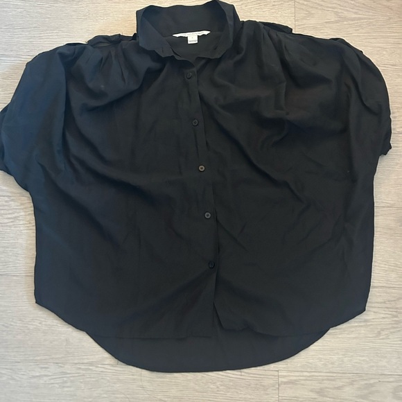 Diane Von Furstenberg button down blouse size L - Picture 1 of 2